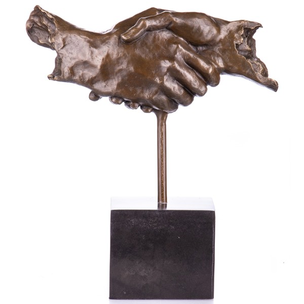 Kézfogás - bronz szobor  képe